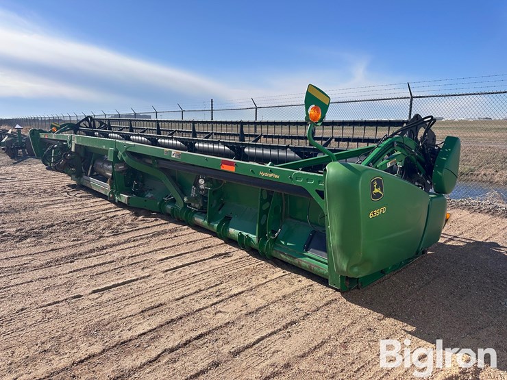 john-deere-635fd-image-5