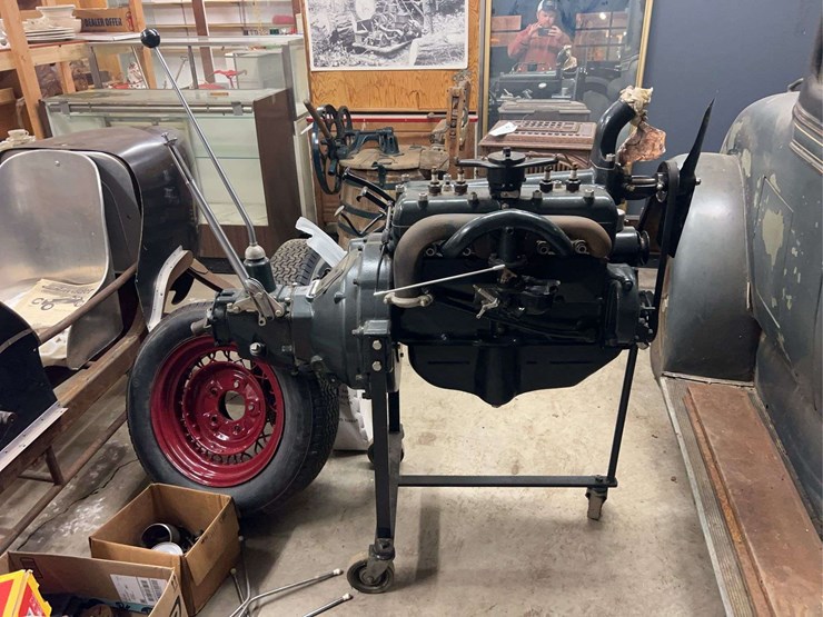 ford-engine-and-transmission-image-2