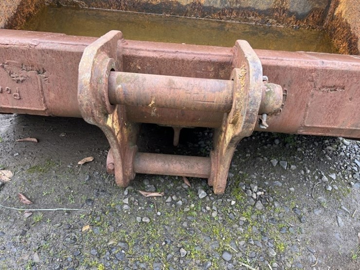 rea-6'-muck-bucket-image-8