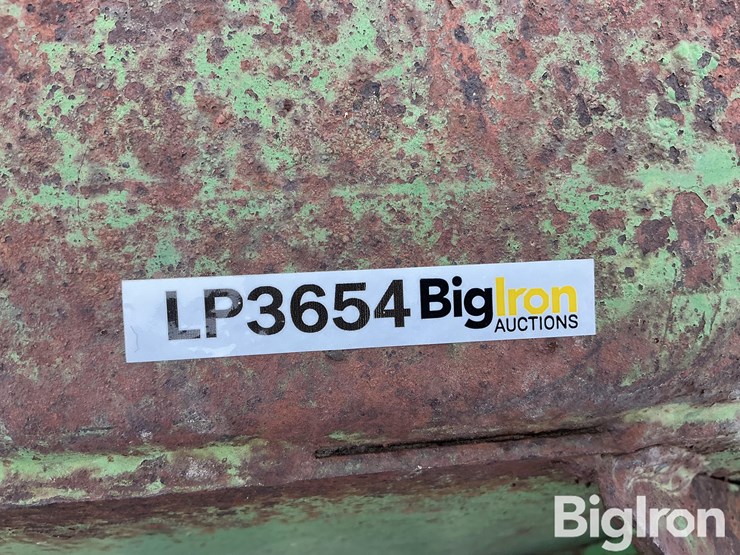 john-deere-52-image-17