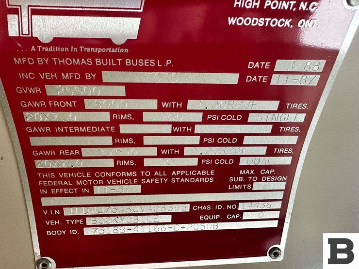 1988-ford-b700-image-38