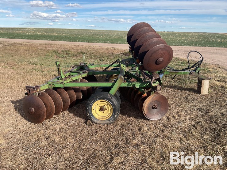 john-deere-tandem-disk-image-4