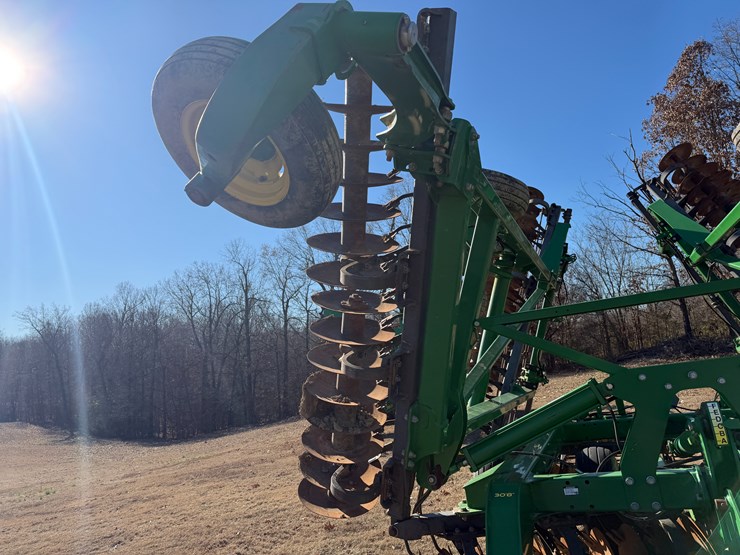 john-deere-2623vt-image-29