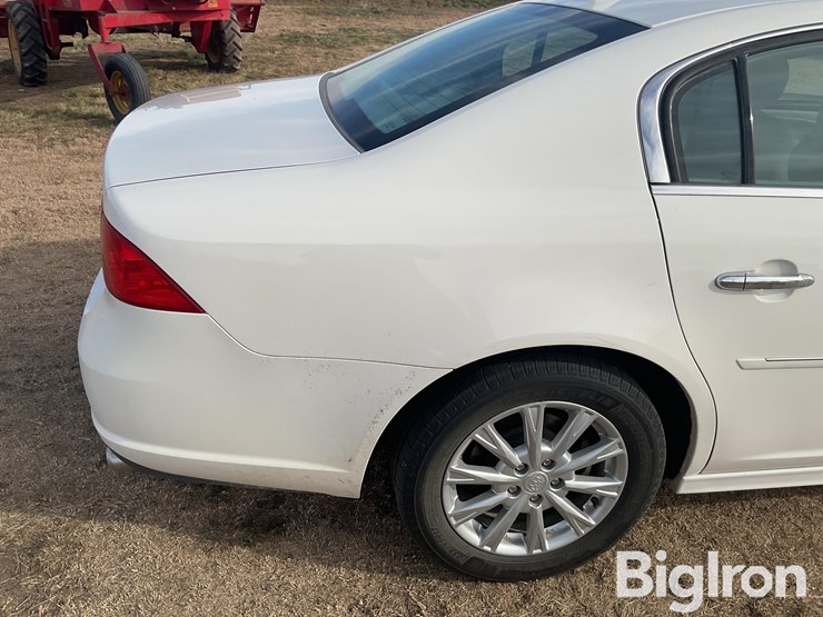 2011-buick-lucerne-cxl-4-door-sedan-image-20