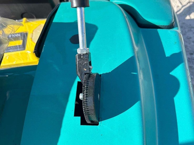 unused-2025-cfg-industrial-qk16r-mini-excavator-image-9