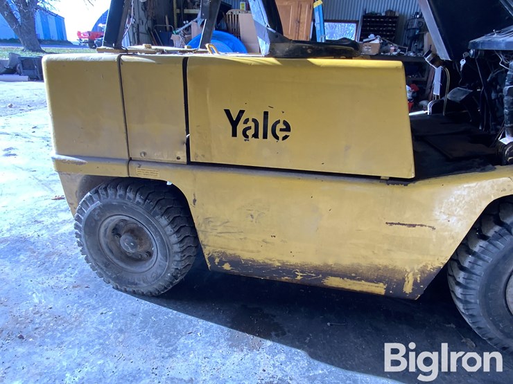 yale-forklift-image-19