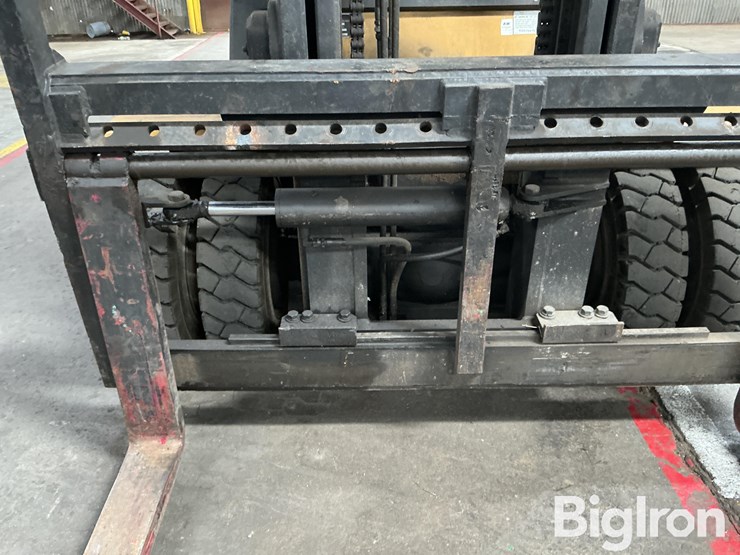 caterpillar-dp70e-image-13