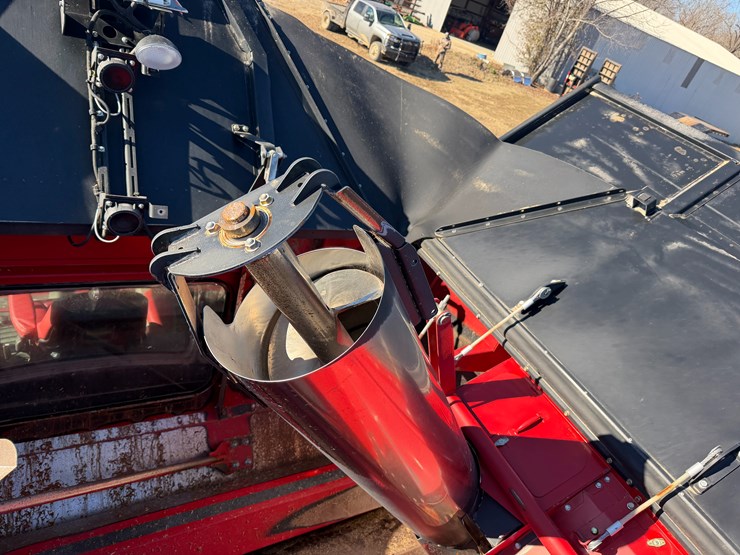 case-ih-8250-image-122