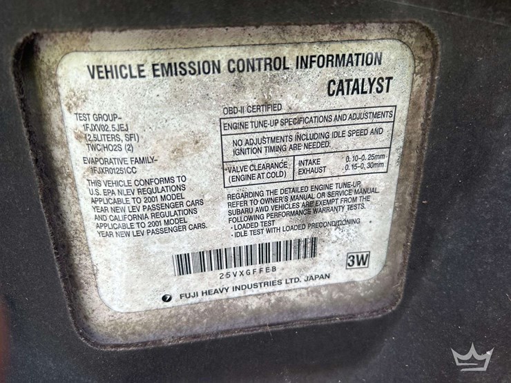 2001-subaru-outback-awd-suv-image-9