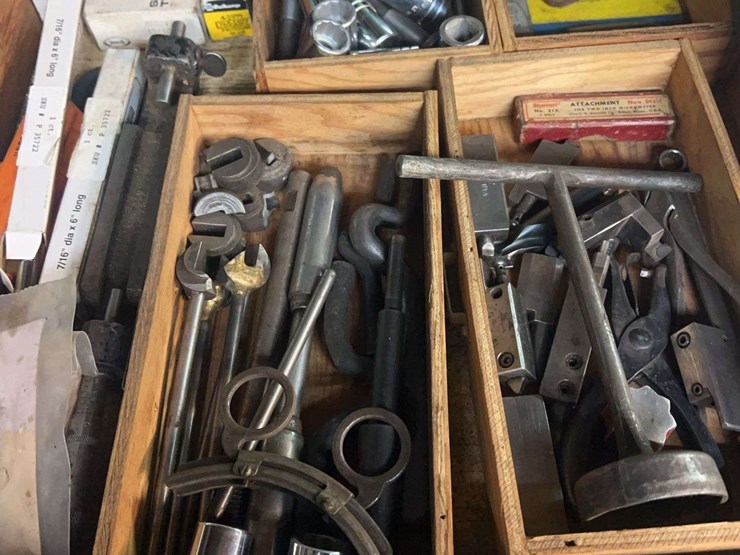 (2)-cabinets-with-contents-image-2