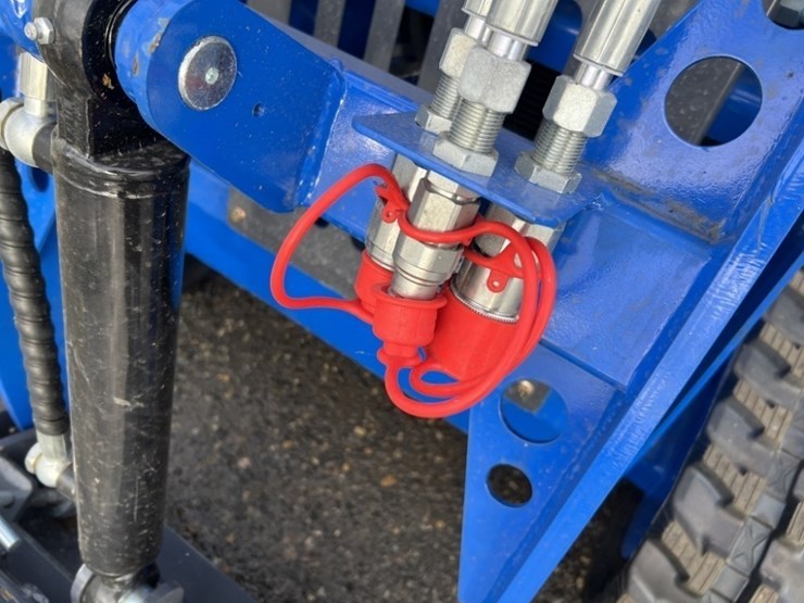 2025-kylin-ky460-compact-track-loader-image-9