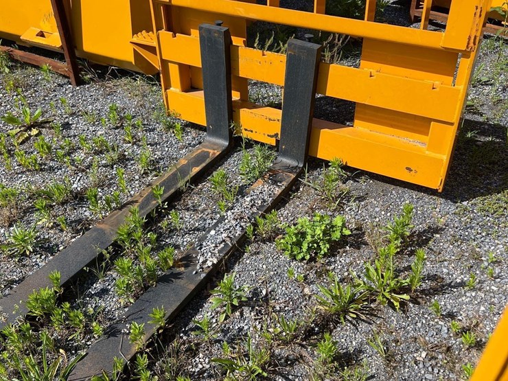 severe-duty-pallet-forks-image-1