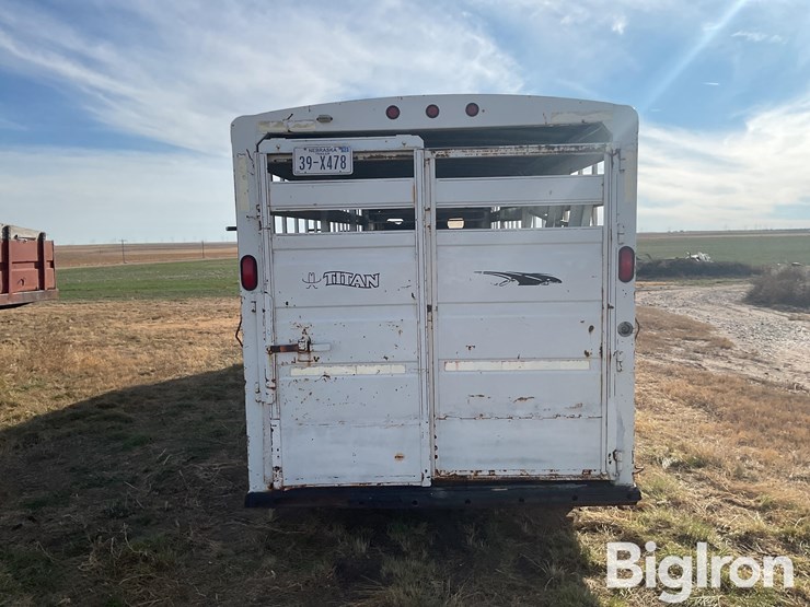 1999-titan-trailer-image-6