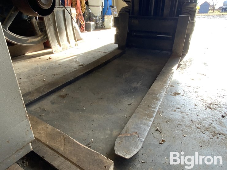 yale-forklift-image-10