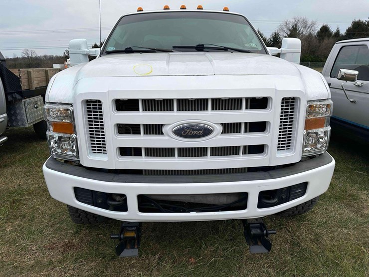 2010-ford-f350-image-2