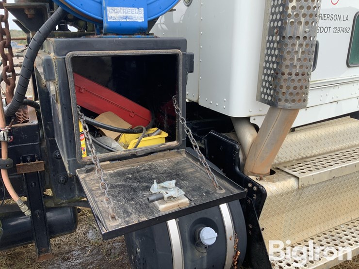 kenworth-t800-image-18