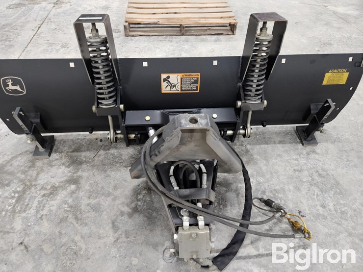 john-deere-366-image-17