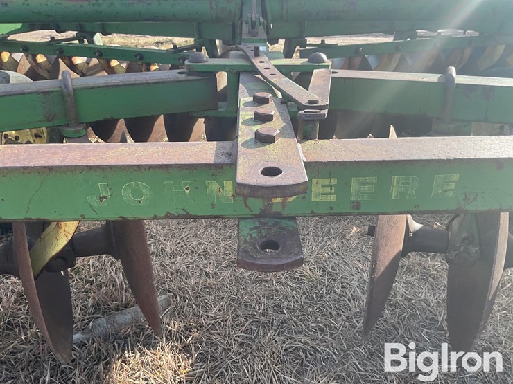 john-deere-tandem-disk-image-20
