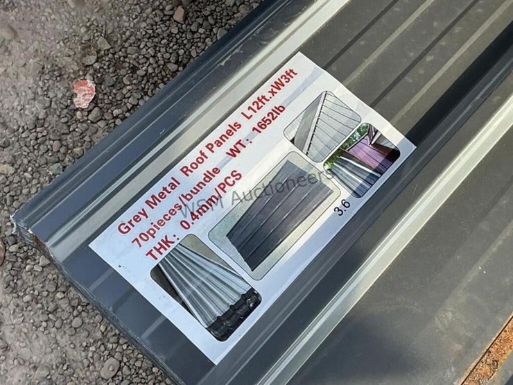 (70)-3ft-x-12ft-grey-metal-roof-panels-image-3
