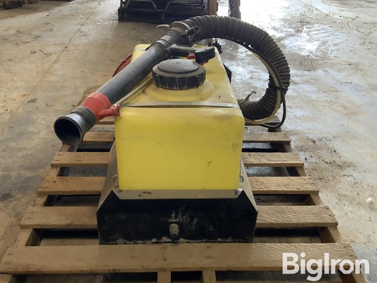 2011-big-john-ag-air-atm-450-atv-20-gal-mist-blower-sprayer-image-6