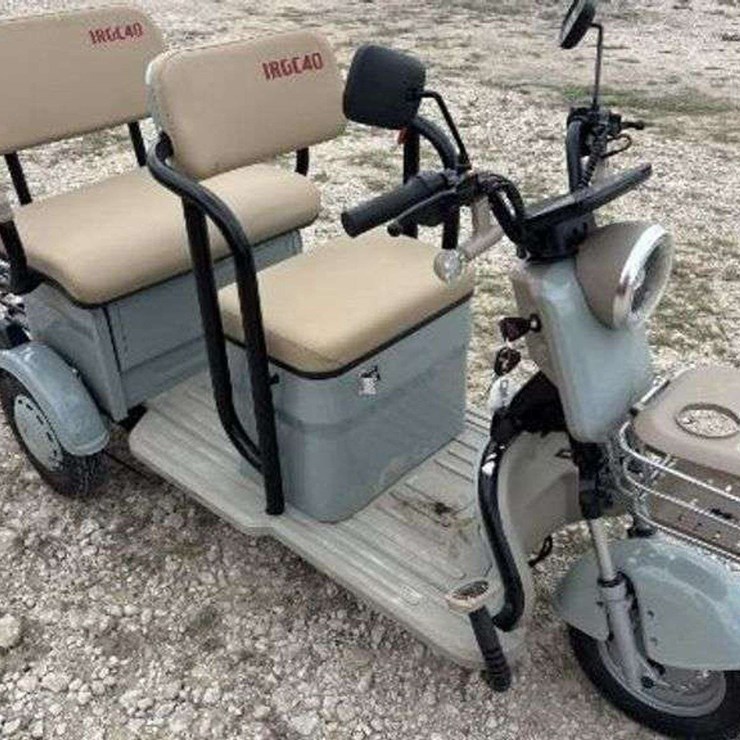 (1) IRGC40 Mini Golf Cart - 110v Unassembled - Green