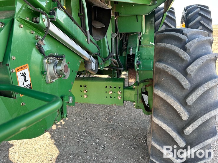 john-deere-s670-image-11