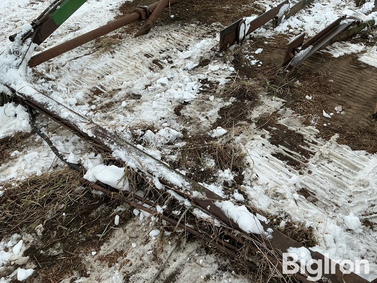 john-deere-52-image-12