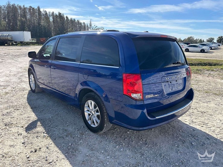 2019-dodge-grand-caravan-image-4