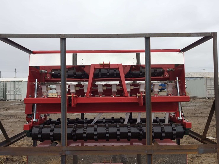 (1)-agt-stsd10---skid-steer-seeder-image-1