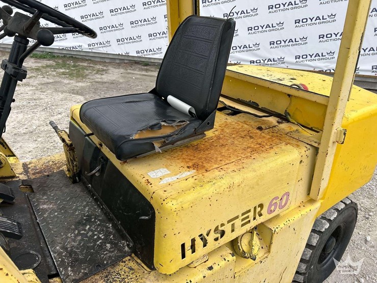 hyster-60-6,000lb-diesel-forklift-image-12