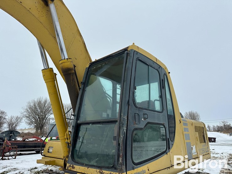 komatsu-pc250-lc-6lc-image-9