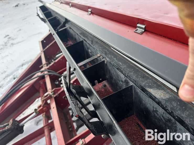 case-ih-5100-image-19