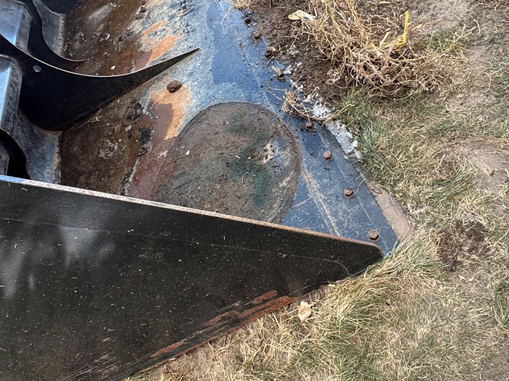 john-deere-740-image-17