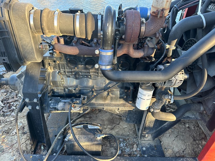 case-ih-p170-image-11