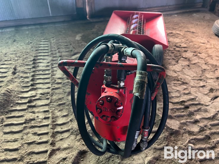 wheatheart-under-hopper-transfer-auger-image-2