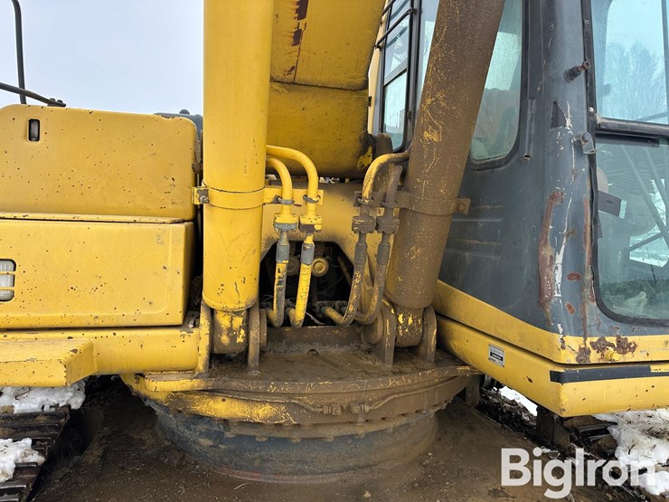 komatsu-pc250-lc-6lc-image-17