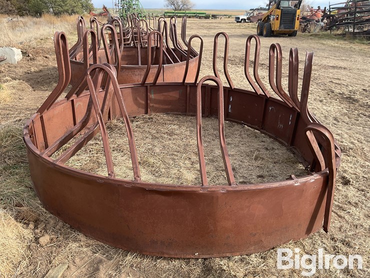 hi-qual-round-hay-feeders-image-20