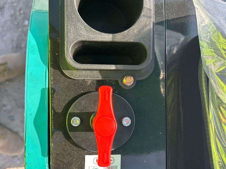 unused-2025-cfg-industrial-qh12r-mini-excavator-image-7