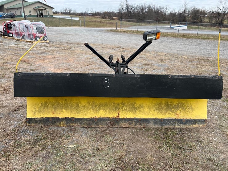 meyer-8.5'-snow-plow-w/-bracket-image-2