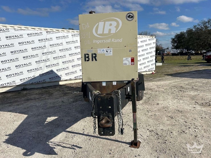 2007-ingersoll-rand-g240-240kva-3-phase-towable-diesel-generator-image-15