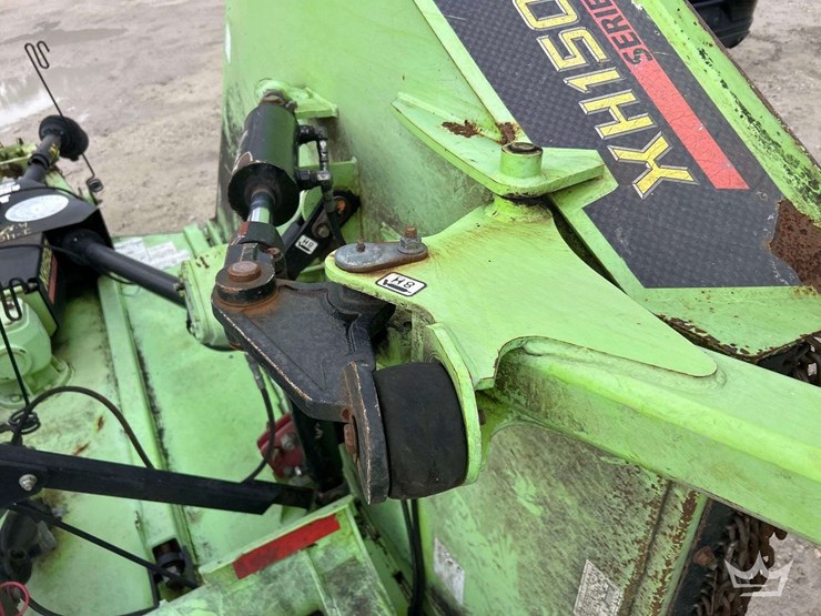 schulte-xh1500-series-4-15ft-pull-behind-batwing-rotary-brush-cutter-tractor-attachment-image-12