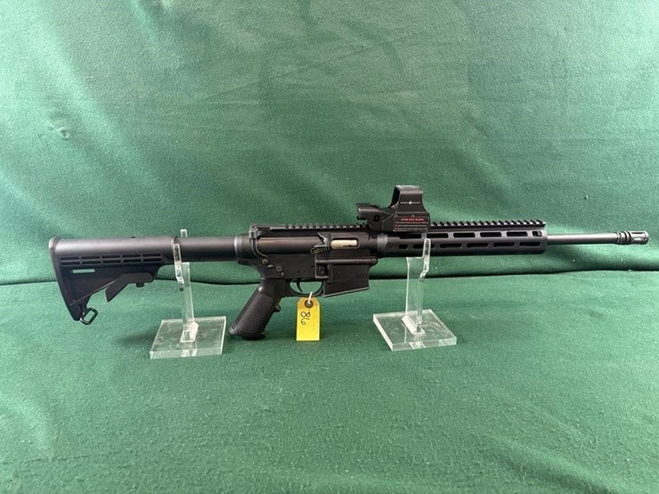 smith-&-wesson-m&p-15-22-22lr-rifle-image-1
