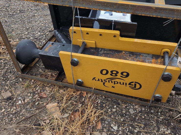 (1)-cfg-industry-pd680-pz---skid-steer-hydraulic-breaker/hammer-image-2