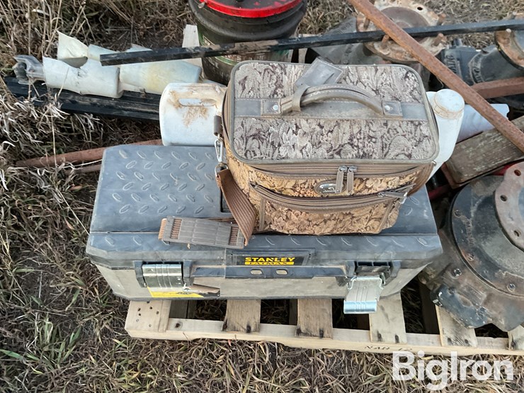 pivot-tires-&-parts-image-20