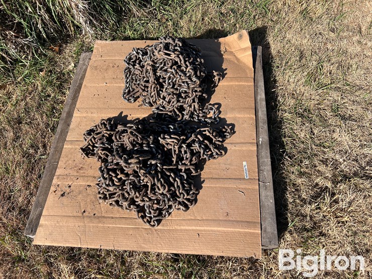 rear-tractor-tire-snow-chains-image-2