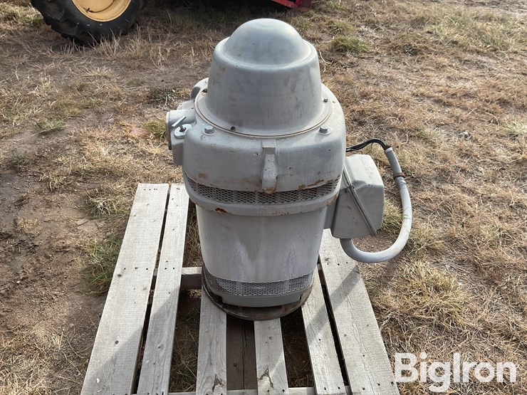 us-electric-3-phase-electric-irrigation-motor-image-8