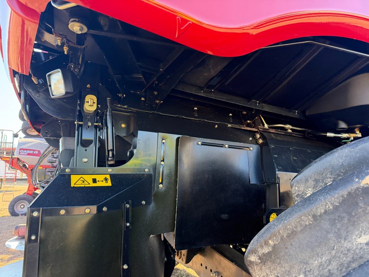 case-ih-8250-image-40