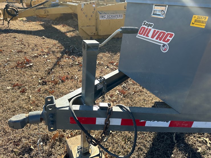 #35579-•-2015-sage-oil-vac-8'-s/a-lube-trailer-vin:-1z9bu317fa092026-image-25