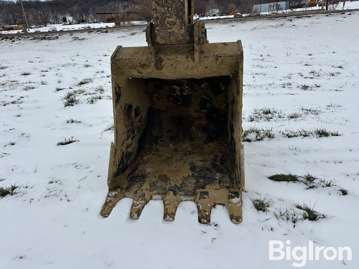 komatsu-pc250-lc-6lc-image-20