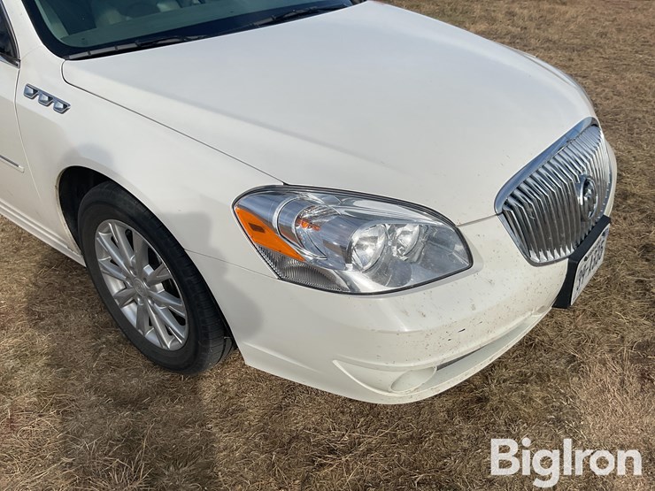 2011-buick-lucerne-cxl-4-door-sedan-image-16